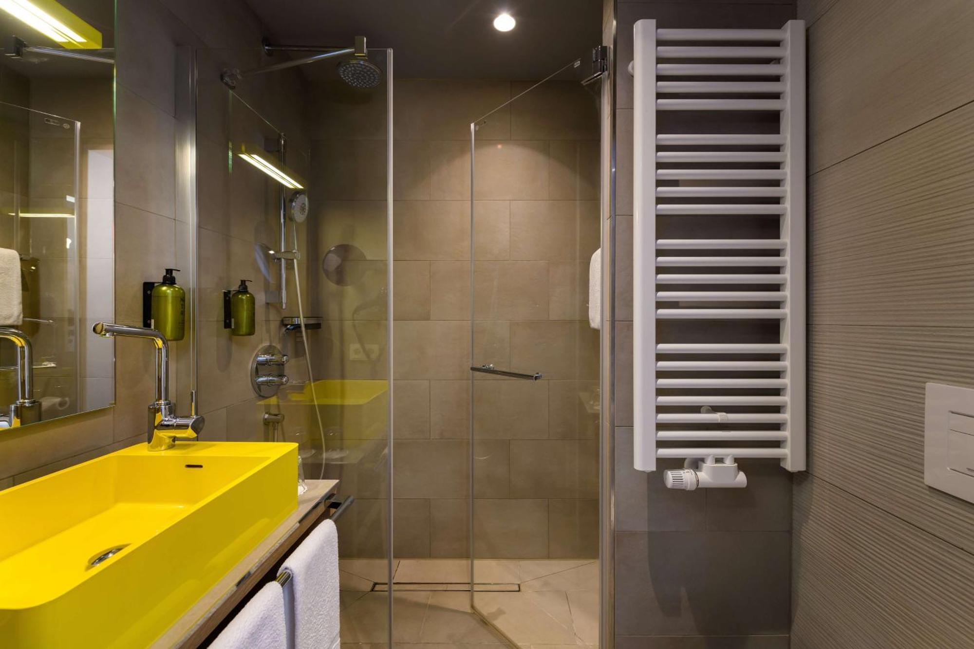 Flightgate Munich Airport Hotel, A Member Of Radisson Individuals Hallbergmoos Extérieur photo